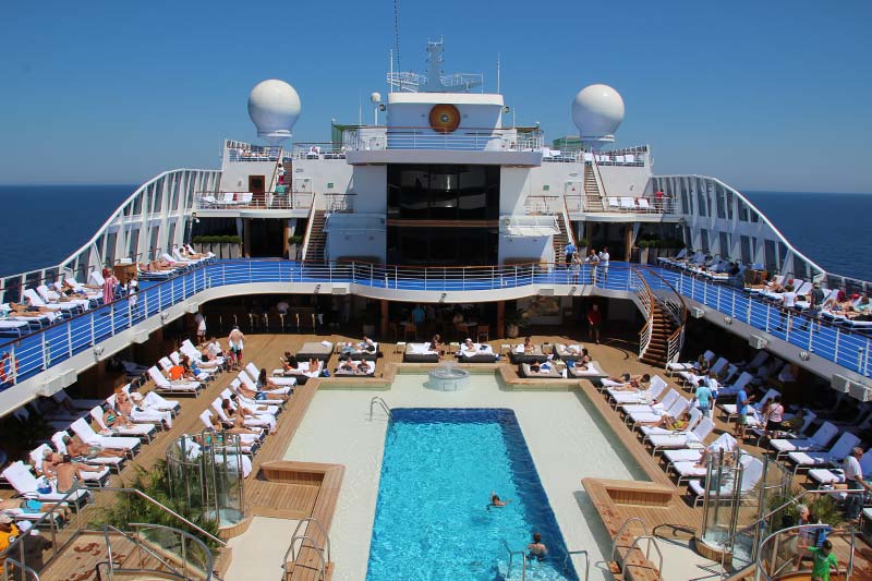 Cruiseschip in focus: Oceania Cruises Riviera in 12 foto's